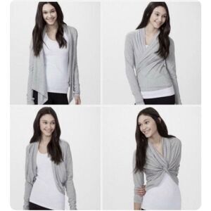 Ivivvas 4 Ways a Charm Wrap Size 12